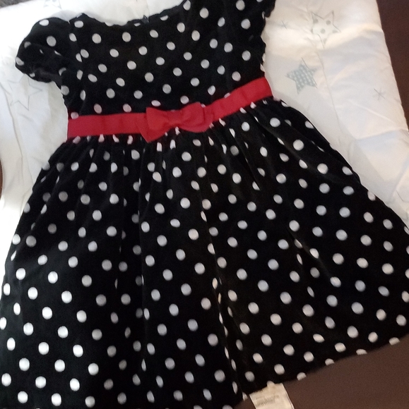 Dress - Picture 2 of 4